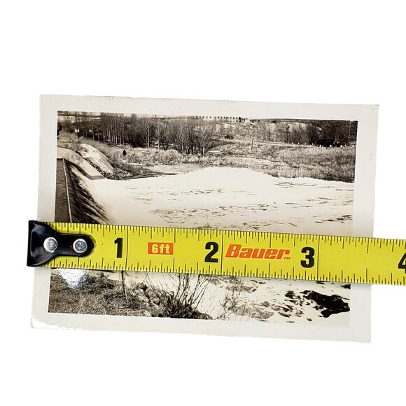 Vtg Side View of Cold Frosty Dam Original Monochrome Photo Found Naturecore - Picture 3 of 4